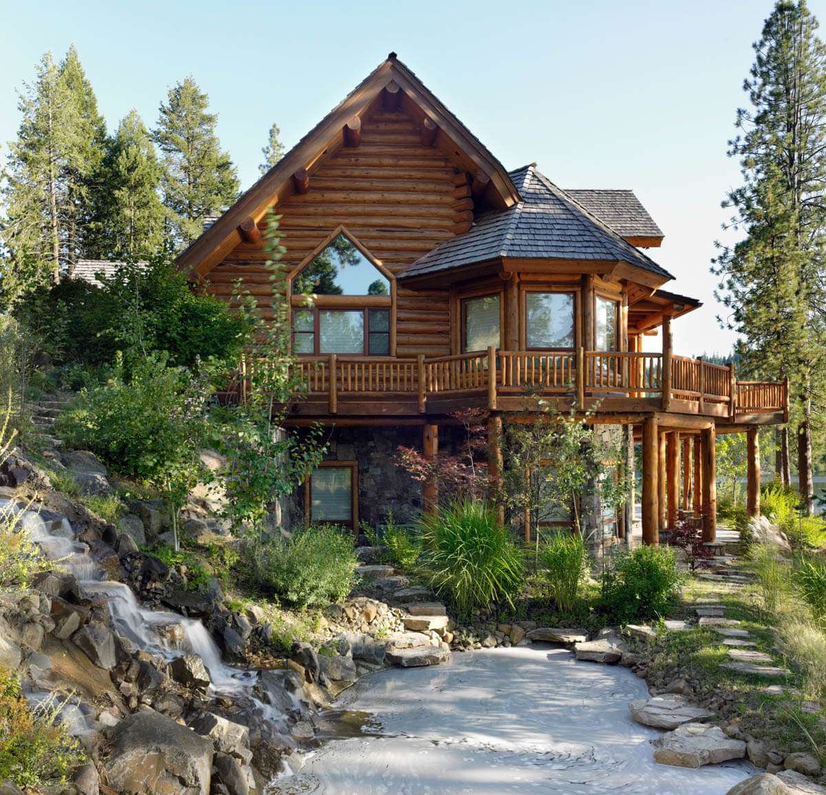 Log Home on Coeur d'Alene Lake, by architectural photographer Michael Notar, Shutterworks Film & Photography
